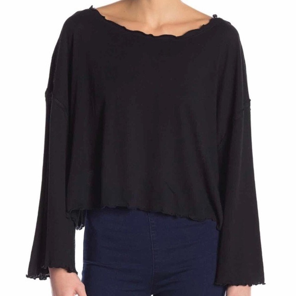 We The Free Bird Gang Top Black Lettuce Edge Bell Sleeve Boho Oversized Medium